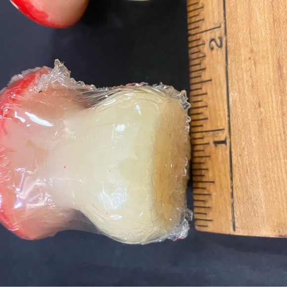 Lot of 2 Red and White Small Mushroom Candles Decor - Picture 9 of 9